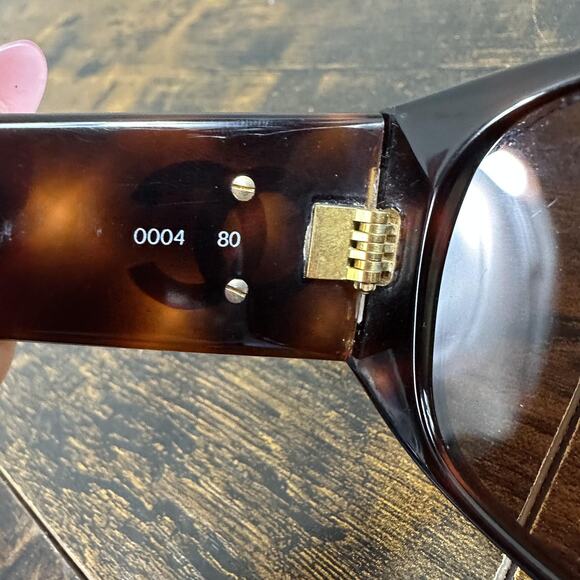 CHANEL Sunglasses 0004 80 Womens Brown Tortoise Square CC Logo Oversized Frame main image 4